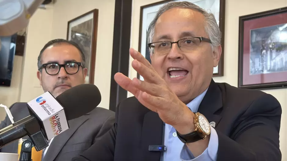 Gustavo S�nchez, Senador de la Rep�blica por el PAN