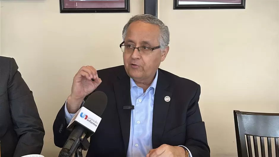 Gustavo S�nchez, Senador de la Rep�blica por el PAN