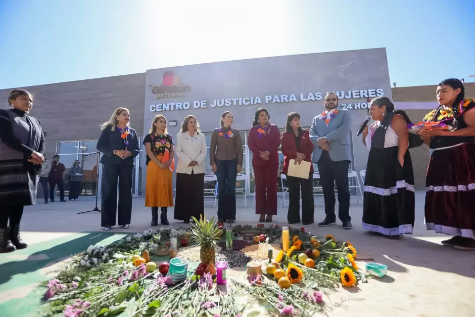 Inaugura gobernadora Marina del Pilar el nuevo Centro de Justicia para las Mujeres en San Quint�n