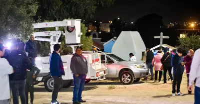 Nuevo alumbrado p�blico en el pante�n municipal