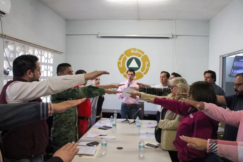 Instala Rom�n Cota el Consejo Municipal de Protecci�n Civil de Tecate