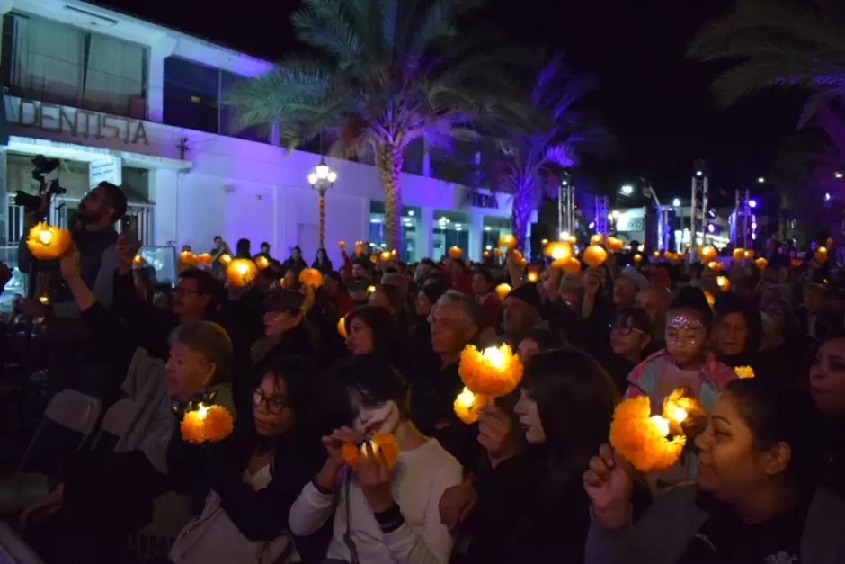 Arranca Rom�n Cota festejos del Pan de la Catrina en Tecate