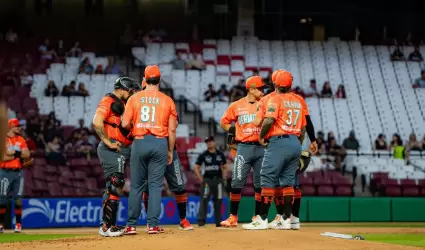 Naranjeros de Hermosillo pierde ante Tomateros de Culiac�n