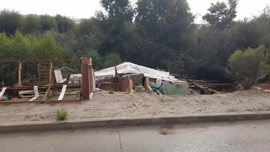Vecinos denuncian que la presa de Ensenada se convirti� en basurero municipal