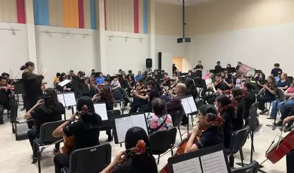 Ofrece orquesta el centinela m�sica cl�sica en concierto inmersivo