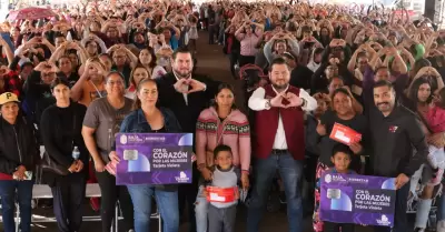 Alcalde Ismael Burgue�o el beneficio de las tarjetas violeta