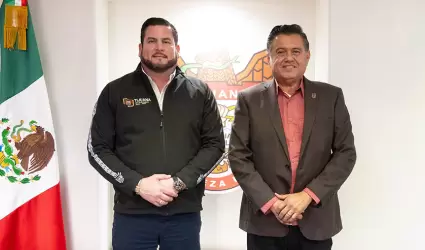Alcalde Ismael Burgue�o y titular de la Secretar�a de Agricultura de BC, Juan Me
