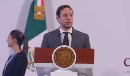 Eduardo Clark Garc�a, subsecretario de Salud,