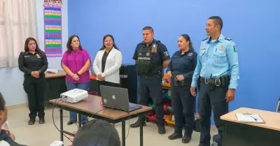 Instalan comit� de seguridad escolar de la primaria Rafael Amaya, en la colonia 