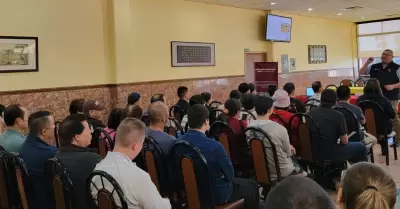 Consulado General de la Rep�blica Popular de China