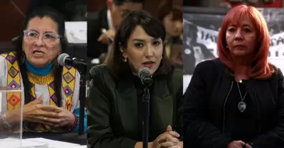 Nashieli Ram�rez, Paulina Hern�ndez y Rosario Piedra