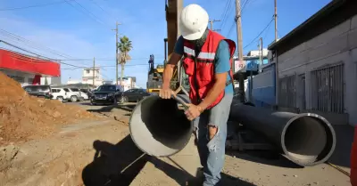 Trabajos de reposici�n de la l�nea de conducci�n "La Presa - Morelos"