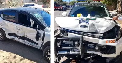 Choca auto contra patrulla de la Polic�a Municipal