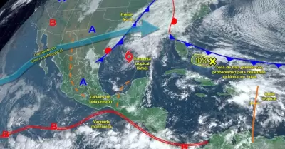 Frente fr�o y tormenta tropical Rafael generar�n lluvias en M�xico