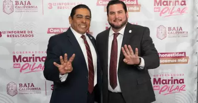 Asiste alcalde Ismael Burgue�o al tercer informe de la gobernadora Marina del Pi