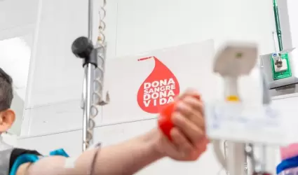Destaca Secretar�a de Salud participaci�n de "Cimarrones" en la donaci�n de sang