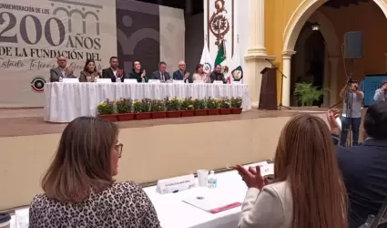Realizan sesi�n del Congreso en �lamos
