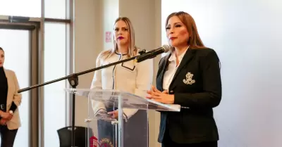 Claudia Agat�n