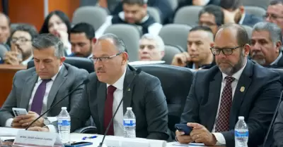 CESPT acompa�a al titular de SEPROA en el informe de la glosa
