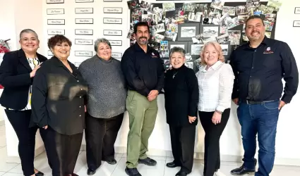 Celebran 50 a�os de la Biblioteca Benito Ju�rez de Ensenada