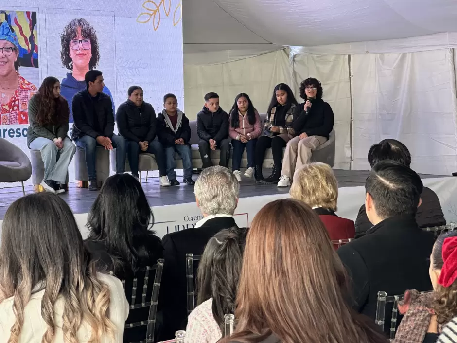 125 ni�os celebran su triunfo contra el c�ncer