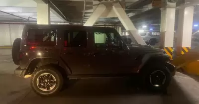 Localizaron veh�culo robado en Estados Unidos en estacionamiento de Mexicali