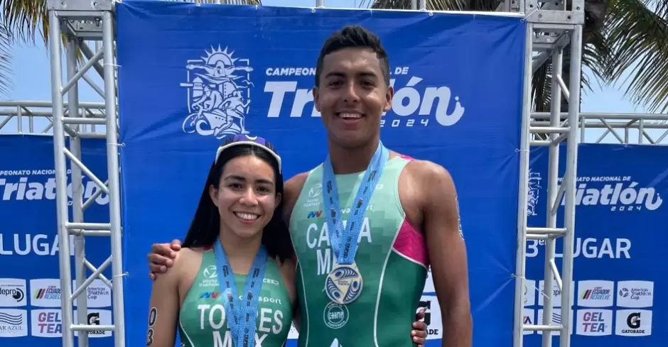Ana Mar�a Torres y Dylan Campa