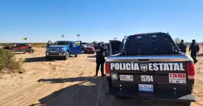 Rescatan a participantes en traves�a extraviados en el Desierto de Altar