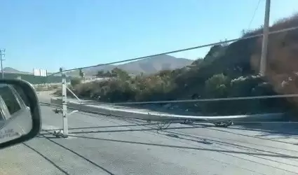 Reportaron postes ca�dos en el bulevar 2000 hacia La Presa