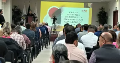 ISAF ofrece curso sobre elaboraci�n de presupuestos municipales