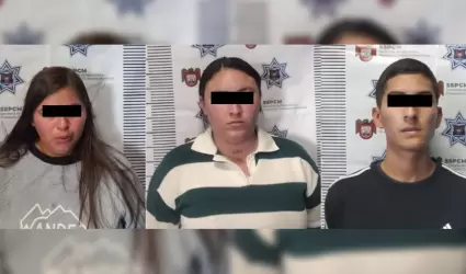 Detienen a tres personas por usurpaci�n de funciones