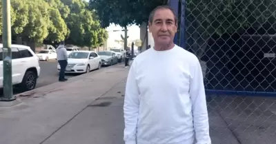 Alberto Tar�n, militante de Morena
