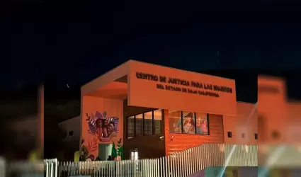 Ilumina CEJUM su edificio en naranja para conmemorar el D�a Internacional de la 