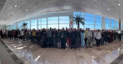 M�dicos cubanos llegan al AIFA