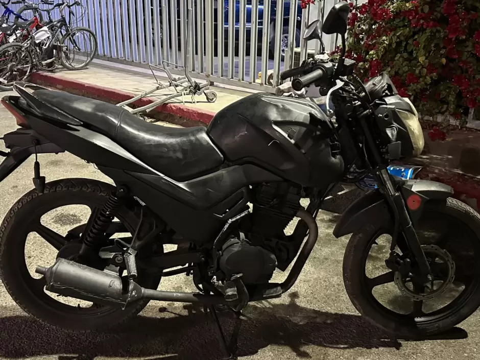Detienen a hombre por robo con violencia de motocicleta en Mexicali
