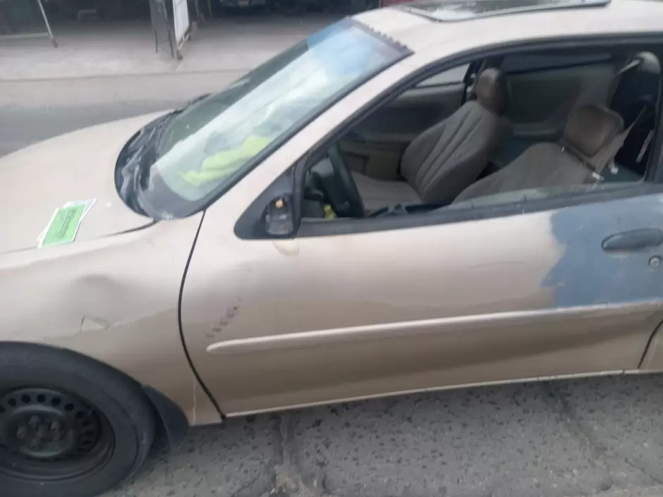 Detienen a hombre por da�os a veh�culo en Mexicali