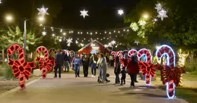 Ambiente navide�o en el Parque Madero