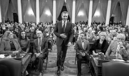 Gobernador Gavin Newsom