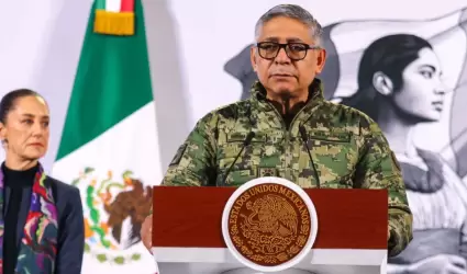 Raymundo Morales �ngeles, secretario de Marina