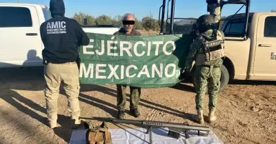 Aseguran armas y equipo t�ctico en Sonoyta