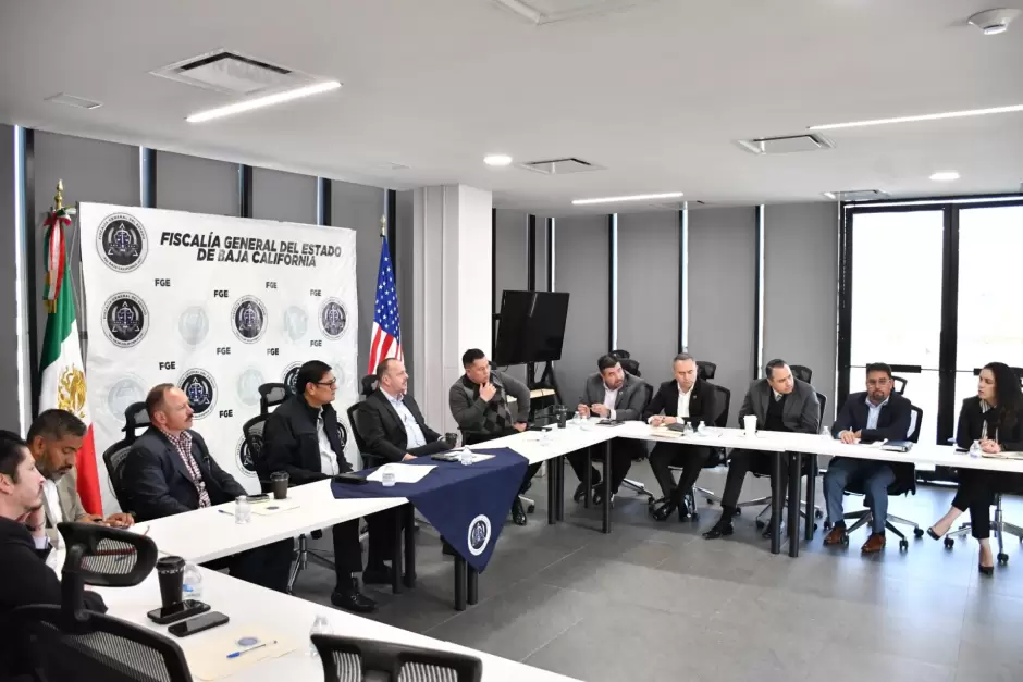 Realizan mesa de trabajo la Fiscal�a General del Estado y el FBI de Estados Unidos en M�xico