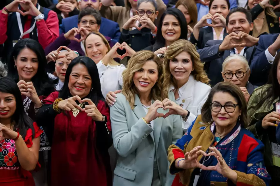 Encuentro Nacional de Alimentaci�n y Desarrollo Comunitario de los Sistema DIF