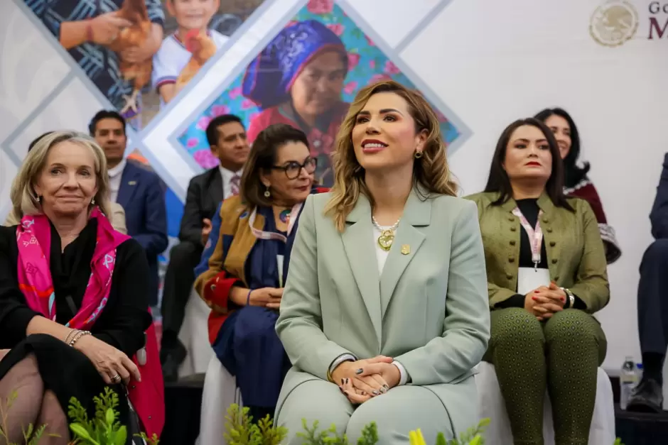 Encuentro Nacional de Alimentaci�n y Desarrollo Comunitario de los Sistema DIF