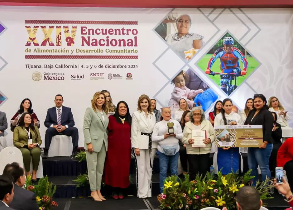 Encuentro Nacional de Alimentaci�n y Desarrollo Comunitario de los Sistema DIF