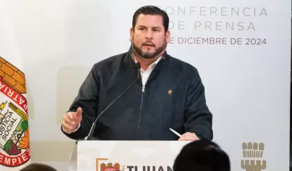 Jueves de Ma�anera con Ismael Burgue�o