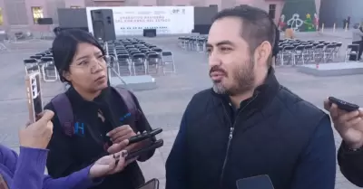 Manuel C��ez, director del Instituto de Becas y Cr�dito Educativo