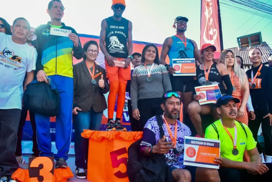 Gobierno de Roc�o Adame e Inmujer BC realizan carrera 5K "No a la Violencia