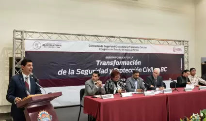 Realizan diputados sesi�n hist�rica de Comisi�n de Seguridad y Protecci�n Civil 