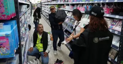 "Operativo Limpieza" contra el contrabando de mercanc�a ilegal.