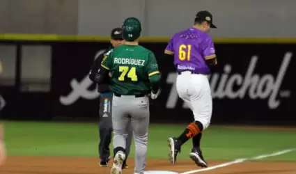 Naranjeros perdi� ante Ca�eros en Hermosillo